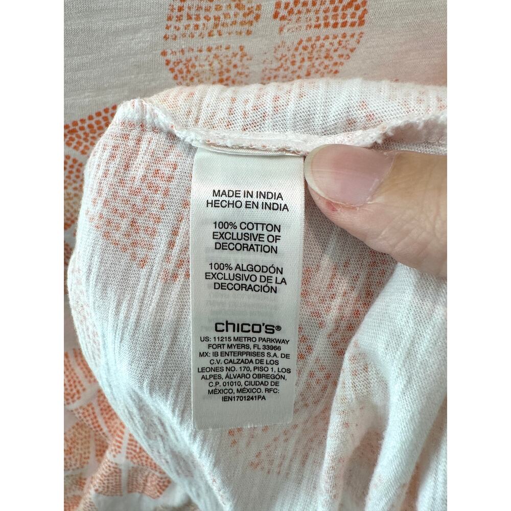 CHICO’S Orange Geometric Print Top 3/4 Sleeve Eyelet Trim Tee | Size 1 Medium - Picture 7 of 8